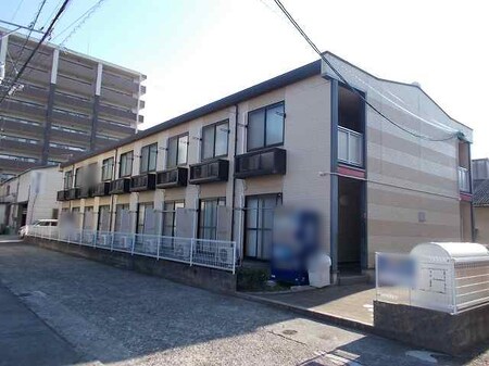 レオパレス西原外観写真