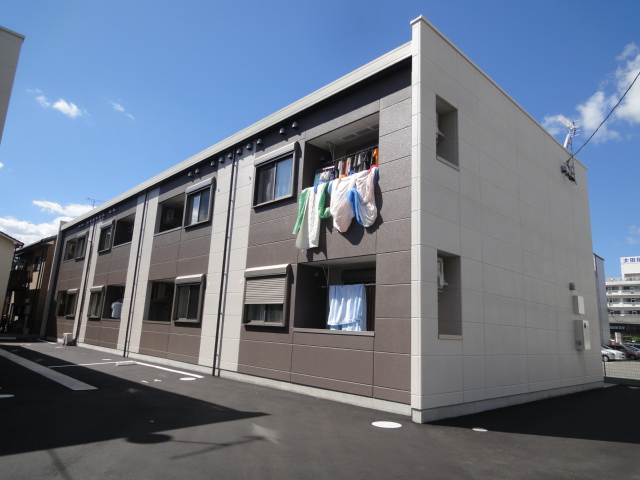 コンフォール山崎　2番館