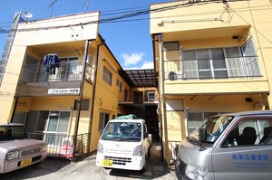 アインズコーポ戸坂外観写真