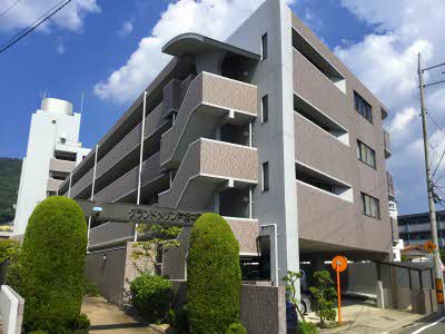 グランドメゾン戸坂中町