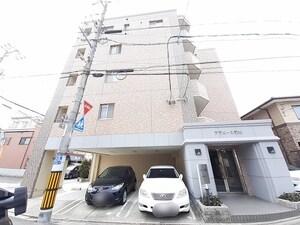 アヴニール東雲外観写真