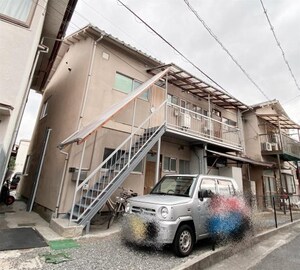 岡本アパート外観写真
