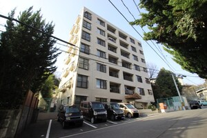 エメラルドマンション尾長外観写真
