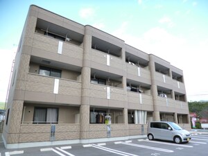 フォレスト　シャレ外観写真