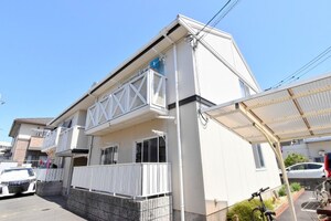 ルパレ西原 B棟外観写真