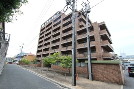 ニューキャッスルタキモト外観写真