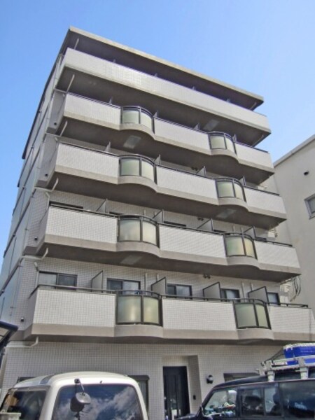 ROCOCOマンション外観写真