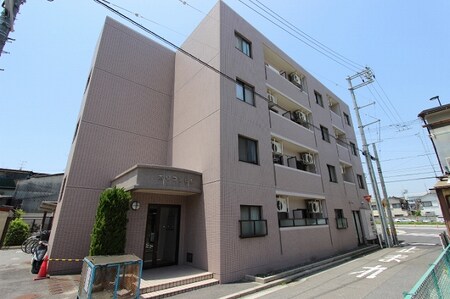 ホリコシビル外観写真