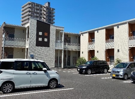 レオネクスト大町東外観写真