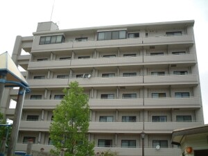 プレア21外観写真