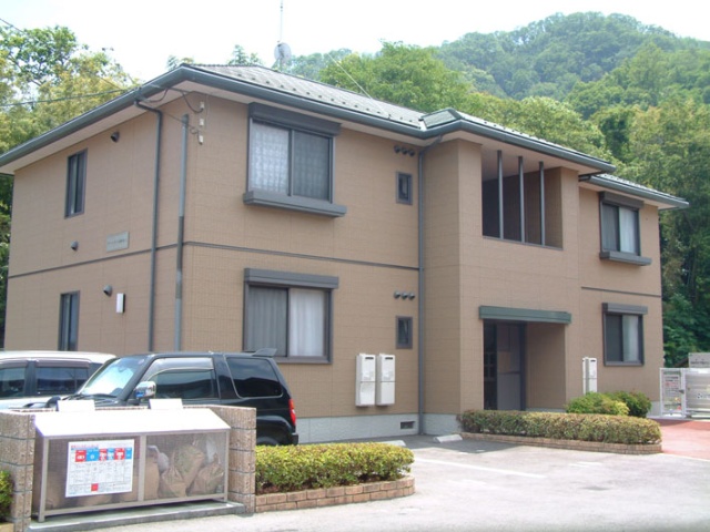グリーンウッド瀬野南　Ａ棟