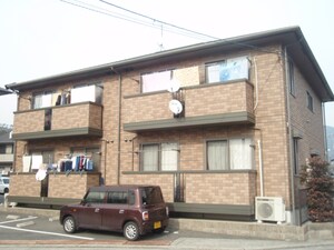 ヒマワリたけの　B棟外観写真