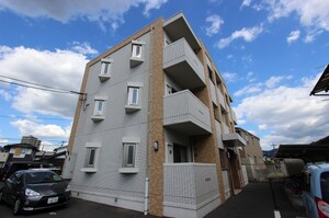 エクセルA館外観写真