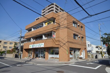 小松ビル外観写真