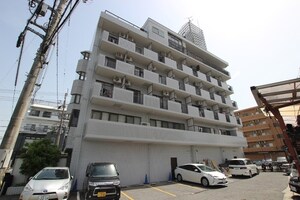 今本ビル外観写真