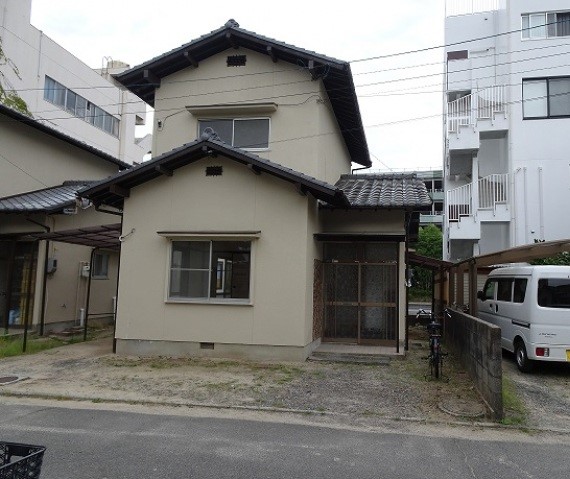 村本貸家