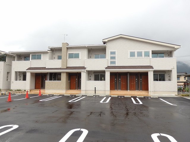 カルムトロワ　Ｋ　Ⅳ