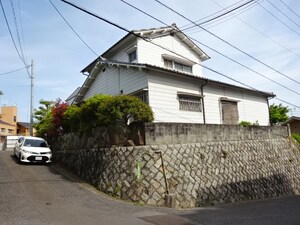 草津南貸家外観写真
