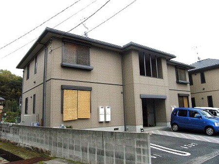 シャルマン西浜　Ａ棟外観写真