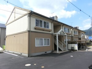 瀬野ハイライフタウン A棟外観写真