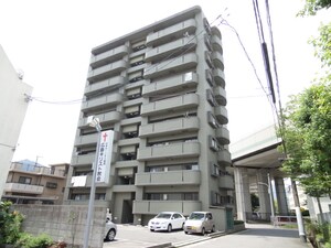メゾンドベール外観写真