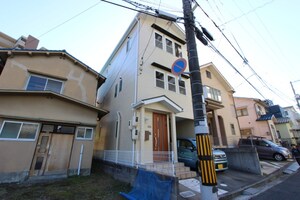戸坂出江貸家外観写真
