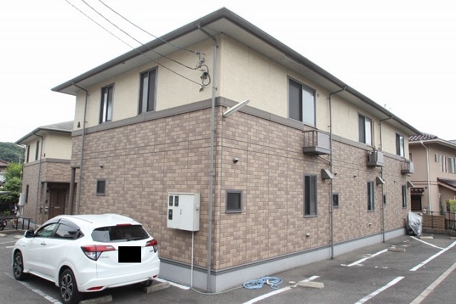 ヴェルジュ山崎　A棟
