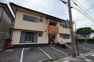 ツインコーポ西館外観写真