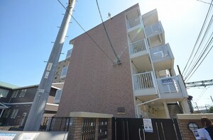 レオパレスユウ外観写真
