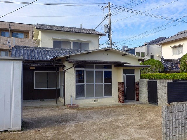 塗井借家