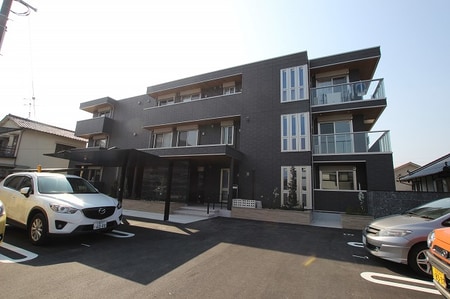 リベラ外観写真