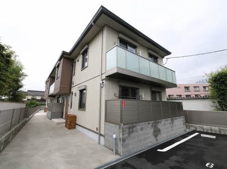 Ｍ’ｓ　Ｐｒｏｎｕｂｅ　参番館外観写真