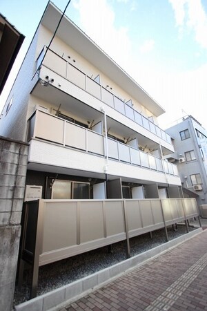 パークスISAMU外観写真