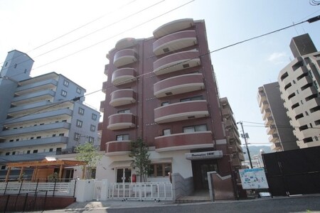 プーテゥジュール2番館外観写真