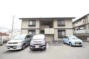 セシルパーク　Ｂ棟外観写真