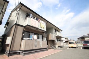 ファミール川本A棟外観写真