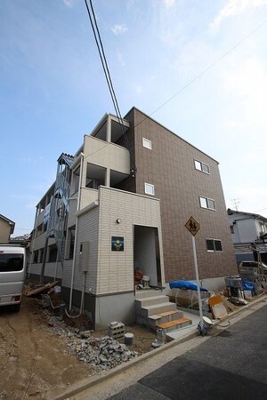 PLEIN SOLEIL 東本浦外観写真