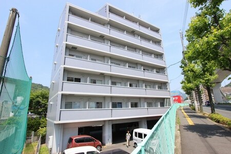 関本大町ビル外観写真