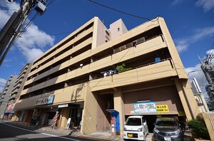 アルパ・ウエストヴィラII外観写真