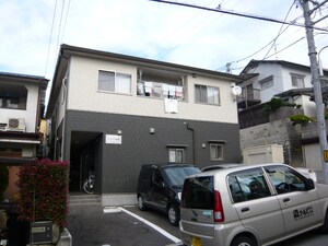ウィステリア参番館外観写真