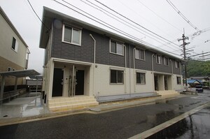 ホワイトリリー外観写真