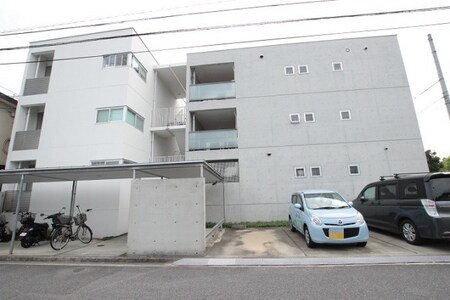 ブリーズコート中野外観写真