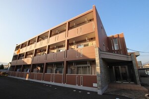 ラフィーネ東野外観写真