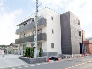 グリューネ外観写真