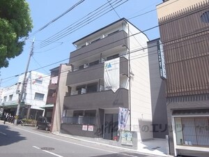 ＣＯＣＯ三条天神川外観写真