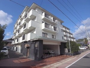 ハイツ山科*外観写真