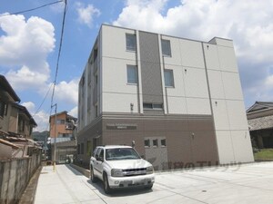 パレス山科西野*外観写真