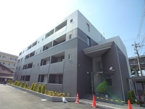 ラ　フレシール・ジュネス外観写真