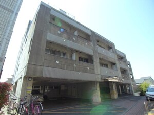 ヤマシナアーバンコテージ外観写真