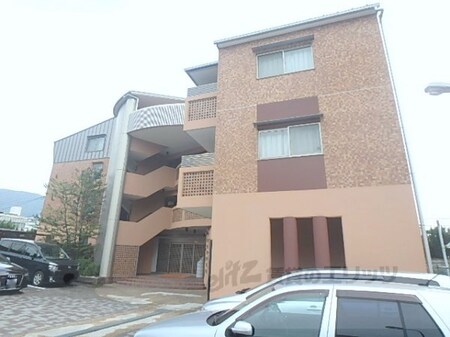 PALAZZO DI PRIMA CLASSE*外観写真